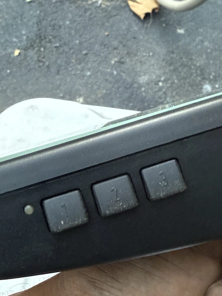 BMW E46 323Ci 325Ci 325Xi 330Ci 330Xi M3 REAR VIEW MIRROR SOS DIMMING - Image 4 of 4