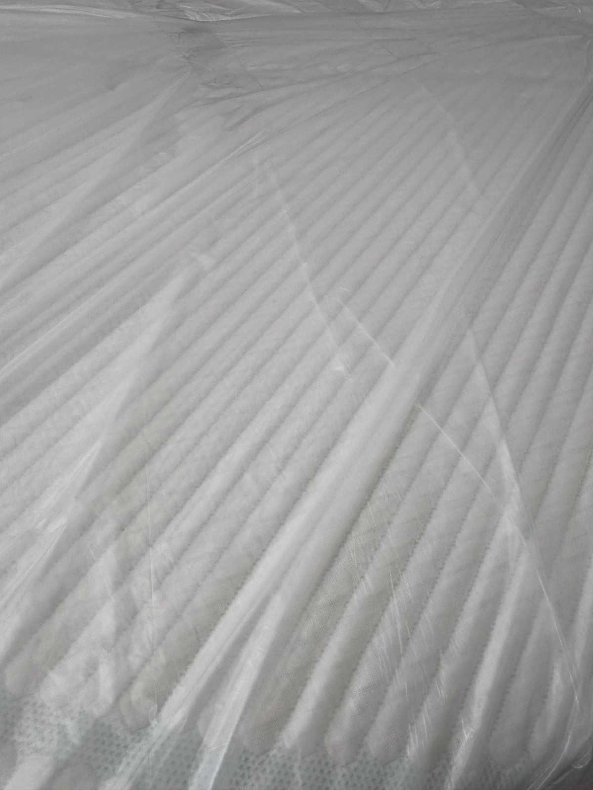 Tempur-pedic mattress Pro Adapt Medium Contour   Twin XL 84" ex-display.