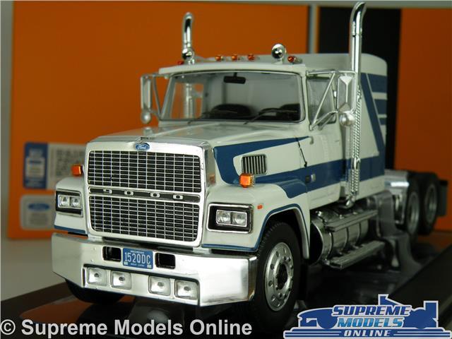 FORD LTL 9000 MODEL LORRY TRUCK CAB TRACTOR UNIT WHITE/B 1:43 IXO 1978 TR062 K8