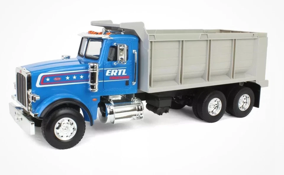 1/16 ERTL Big Farm Blue Peterbilt Model 367 Dump Truck 47602 - Image 2 of 4