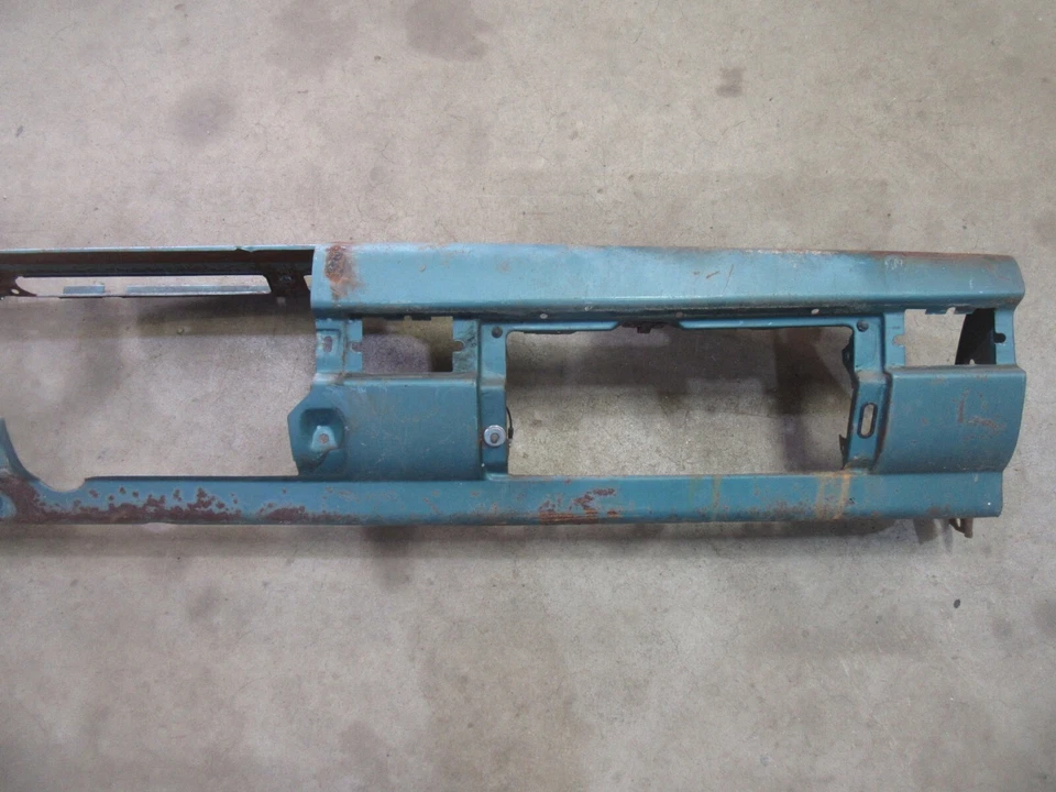 1965 Mercury Monterey interior main dash panel structure metal section repair - Imagem 3 de 4