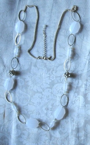 Pink Flat Beads with Goldtone Oval Chain Necklace - Picture 3 of 3