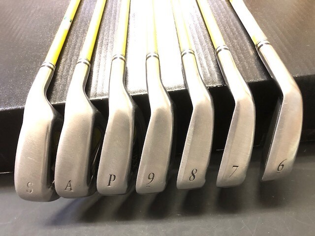 XXIO MP800 SR 7本set s-l400.jpg