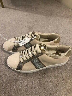 Women's Michael Kors brand new beige sneakers with glitter detail