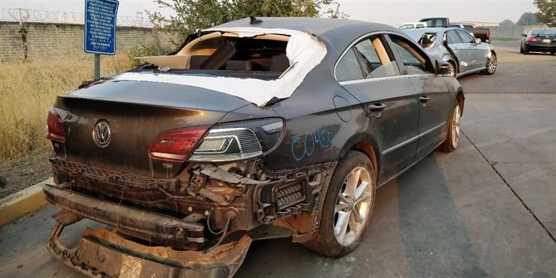 RIGHT REAR LOCK ACTUATOR 2011 VOLKSWAGEN CC VOLKS Foto 3 de 4