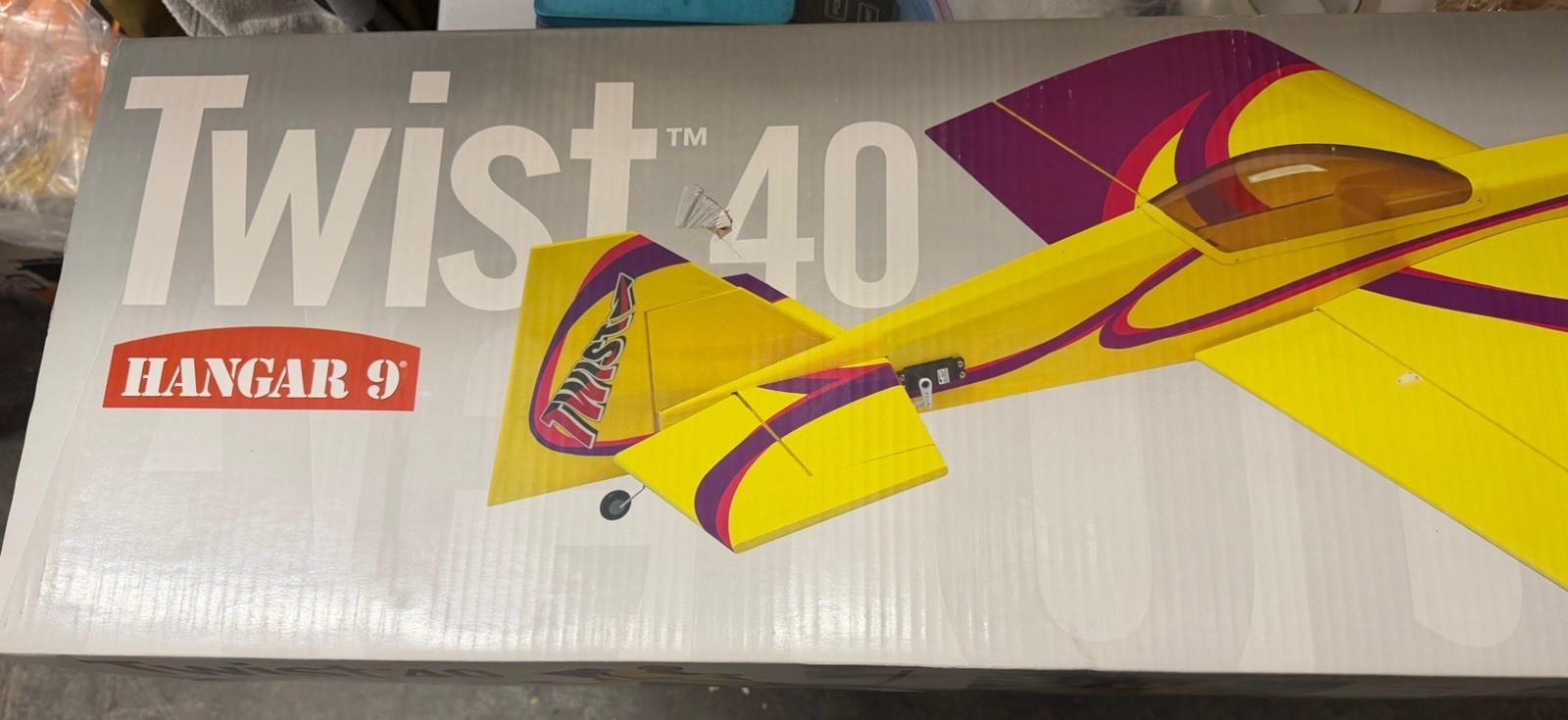 Horizon Hobby Hangar 9 Twist 40 ARF 3D Sport Aerobatic Fixed