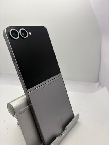 Samsung Galaxy Z Flip6 5G SM-F741B 512GB - Silver shadow prezzo ebay