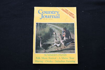 1977 JULY COUNTRY JOURNAL MAGAZINE - PASSING ON THE ROADSIDE COVER - E 10199