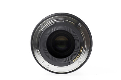 Canon EF 16-35mm f/4 L IS USM Zoom Lens [Near Mint] | eBay