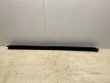 2013-2019 FORD TAURUS RIGHT PASSENGER FRONT DOOR INSIDE WINDOW SEAL STRIP RUBBER
