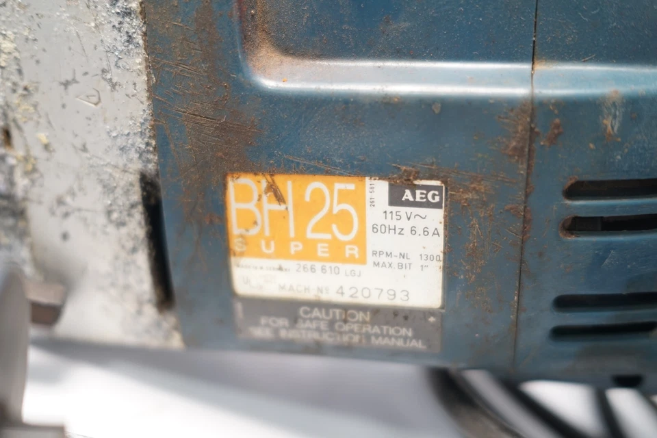 VTG 1970's AEG BH25 Super Rotary Hammer Drill Number 420793 Germany - Image 2 of 4