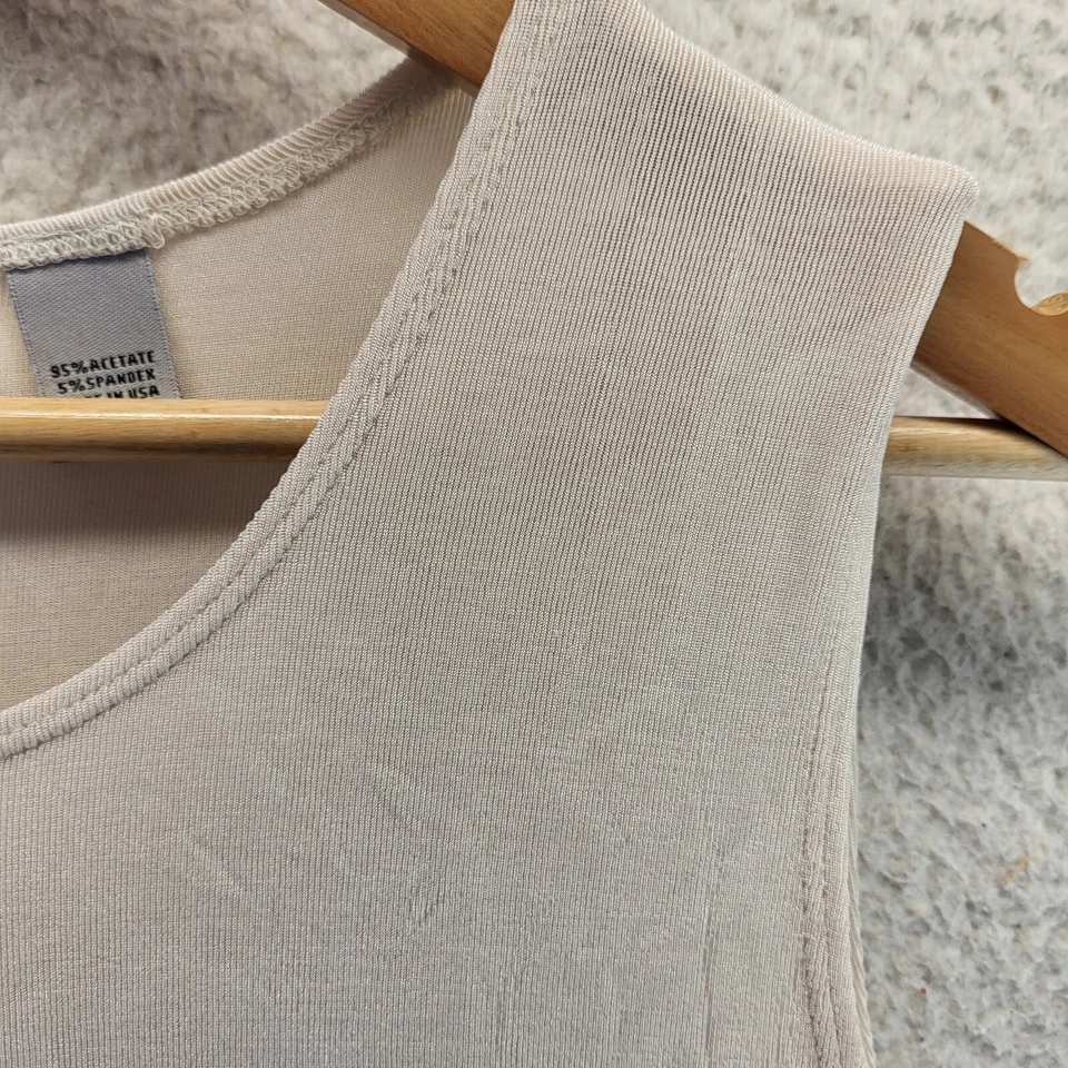 Chico's Travelers 1 Medium Tank Top Shirt Cream USA Stretch Scoop Neck Classic - Image 3 of 4