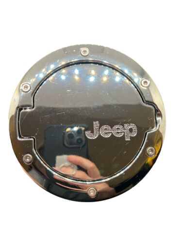 Mopar 07-18 Jeep Wrangler 2-door fuel door with logo 82210284 Chrome Color - Picture 1 of 17