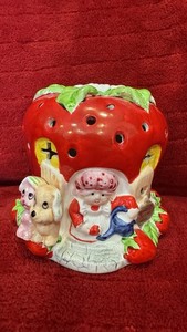 Strawberry Shortcake Ceramic Night Light Vintage 1980 With Working Light!!