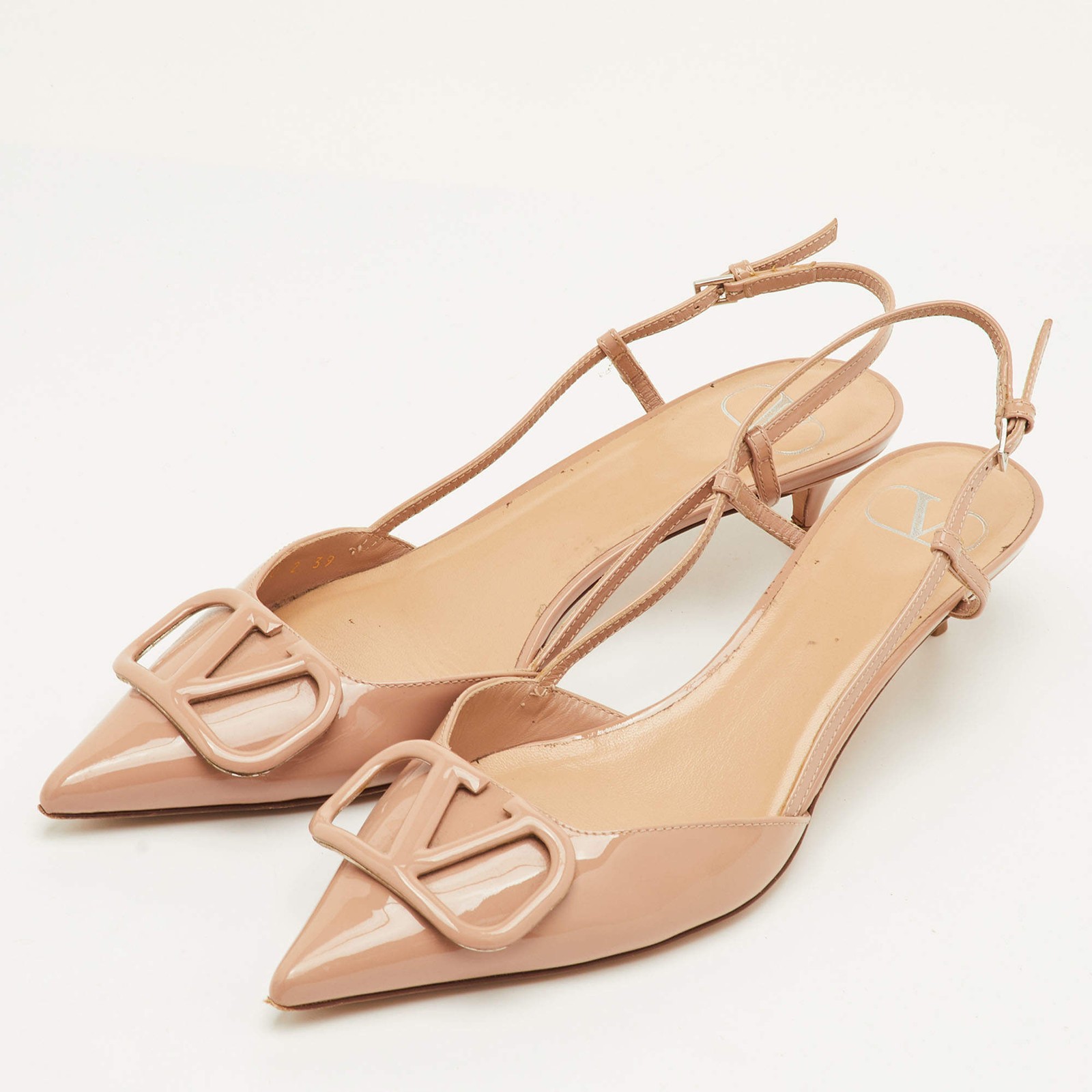 Valentino VLogo Size 39 Beige Patent Leather Pumps thumbnail 2