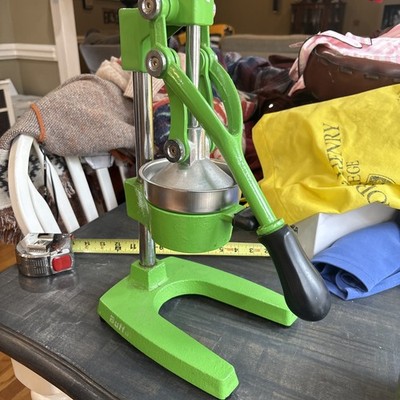 Buffalo Heavy Duty Manual Press Juicer Extractor Commercial Home