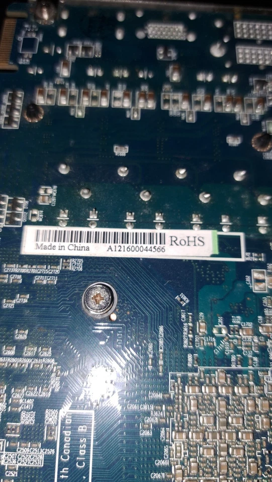 Sapphire Radeon HD 6950 2GB GDDR5 Graphics Card - DisplayPort, HDMI, DVI - Image 3 of 4