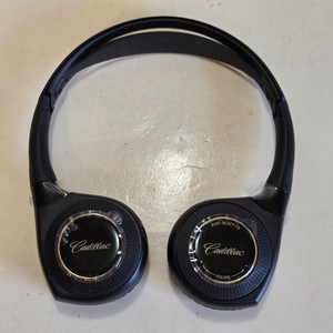 Cadillac ワイヤレスヘッドホン 2台 リモコンセット 23140631 Cadillac Headphones | eBay