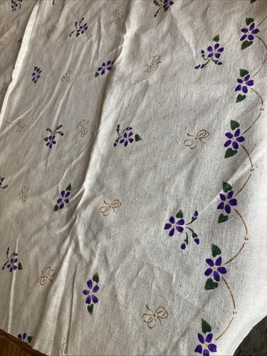 Daisy Kingdom Homespun Fabric Violets All Over & Border Unwashed 46"W by 6 yards - Picture 3 of 6