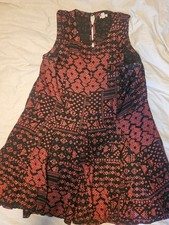 Ecote Urban Outfitters Black and Coral Patterned Sleeveless Mini Dress