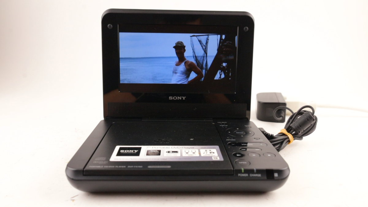 Sony DVP-FX750 Portable DVD Player with Screen (7