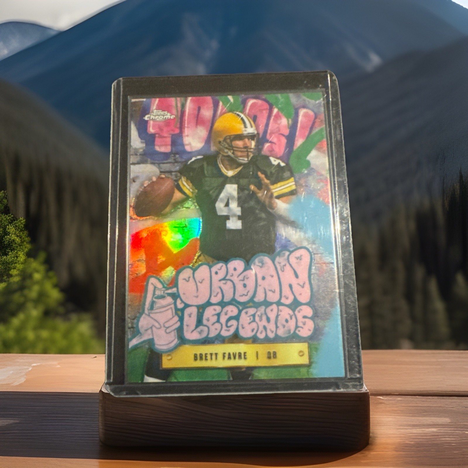 2024 Topps Chrome Brett Favre Urban Legends SSP Case Hit