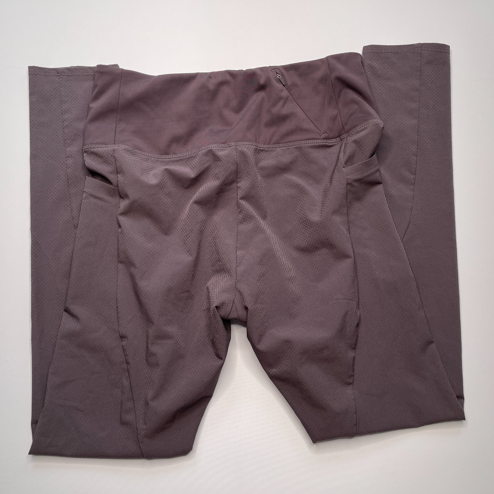 Athleta Grey Quest Hybrid Tight Women's Size 8 eBay