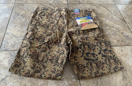 DIRTY ROBBERS DENIM Co. Military Green Slim Fit Camo Pants Jeans SZ 38X32 - Picture 5 of 9