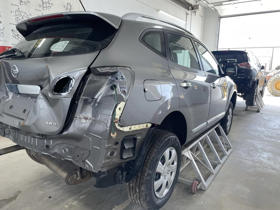 Used Front Left Seat Belt Front fits: 2014 Nissan Rogue bucket driver retractor Foto 3 de 4