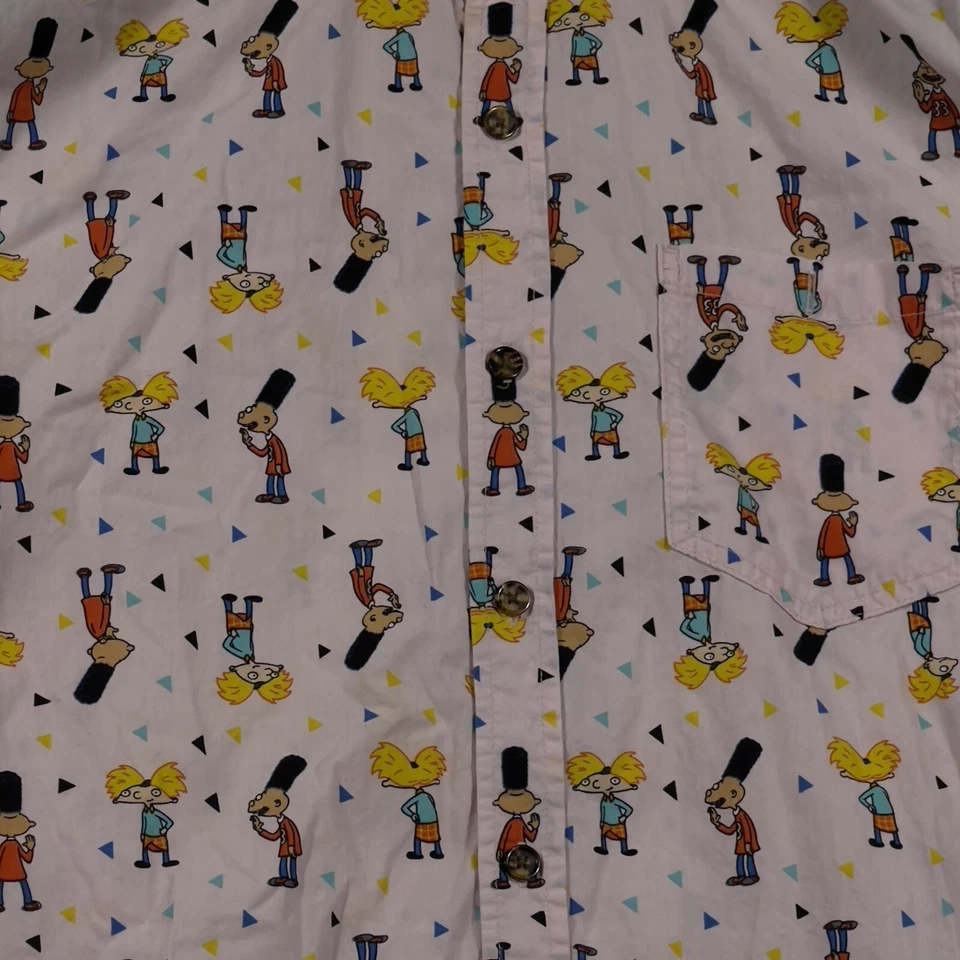 Camisa Abotonada Nickelodeon Hey Arnold Para Hombres Pequeña Rosa Arnold Gerald Estampado Completo Foto 3 de 4