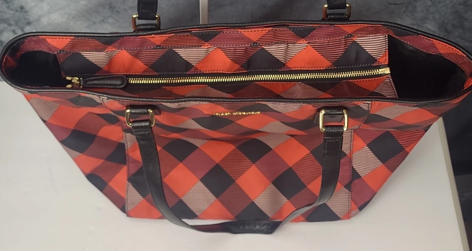 Bolso de Mano Vera Bradley Ella Buffalo Checker Rojo Negro Grande a Cuadros Foto 3 de 4