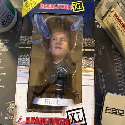 HEADLINERS XL Brett Hull 1998 hockey figure NHL NHLPA Limited Edition Damged Box