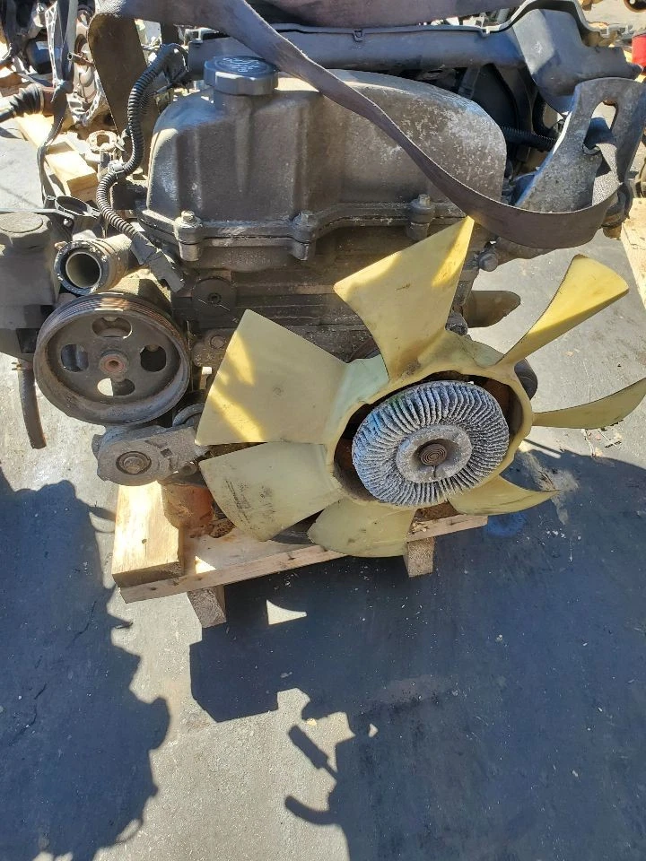 Used Engine Complete Assembly fits: 2011 Gmc Canyon 3.7L VIN E 8th digit opt Gra - Image 2 of 4