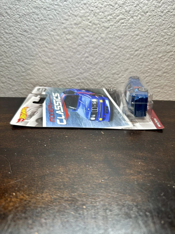 BMW M3 2017 Premium Car Culture Modern Classics '92 azul Foto 4 de 4