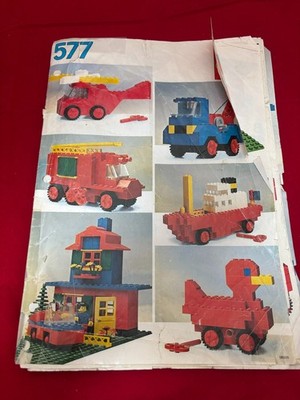 LEGO Basic: Basic Building Set (577) pictures show all 4 items included