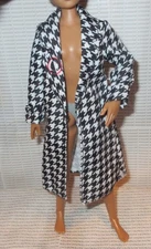 JACKET DISNEY ILY CRUELLA INSPIRED BLACK & WHITE COAT FITS MADE TO MOVE DOLL