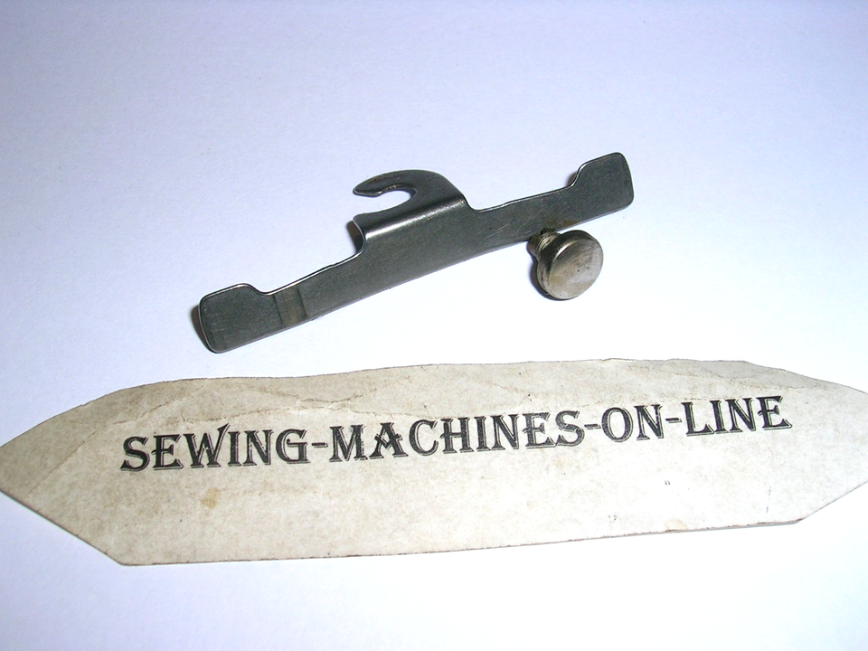 Retaining Tray RARE ORIGINAL SINGER 401G/411G SEWING MACHINE BOBBIN SLIDE PLATE ...