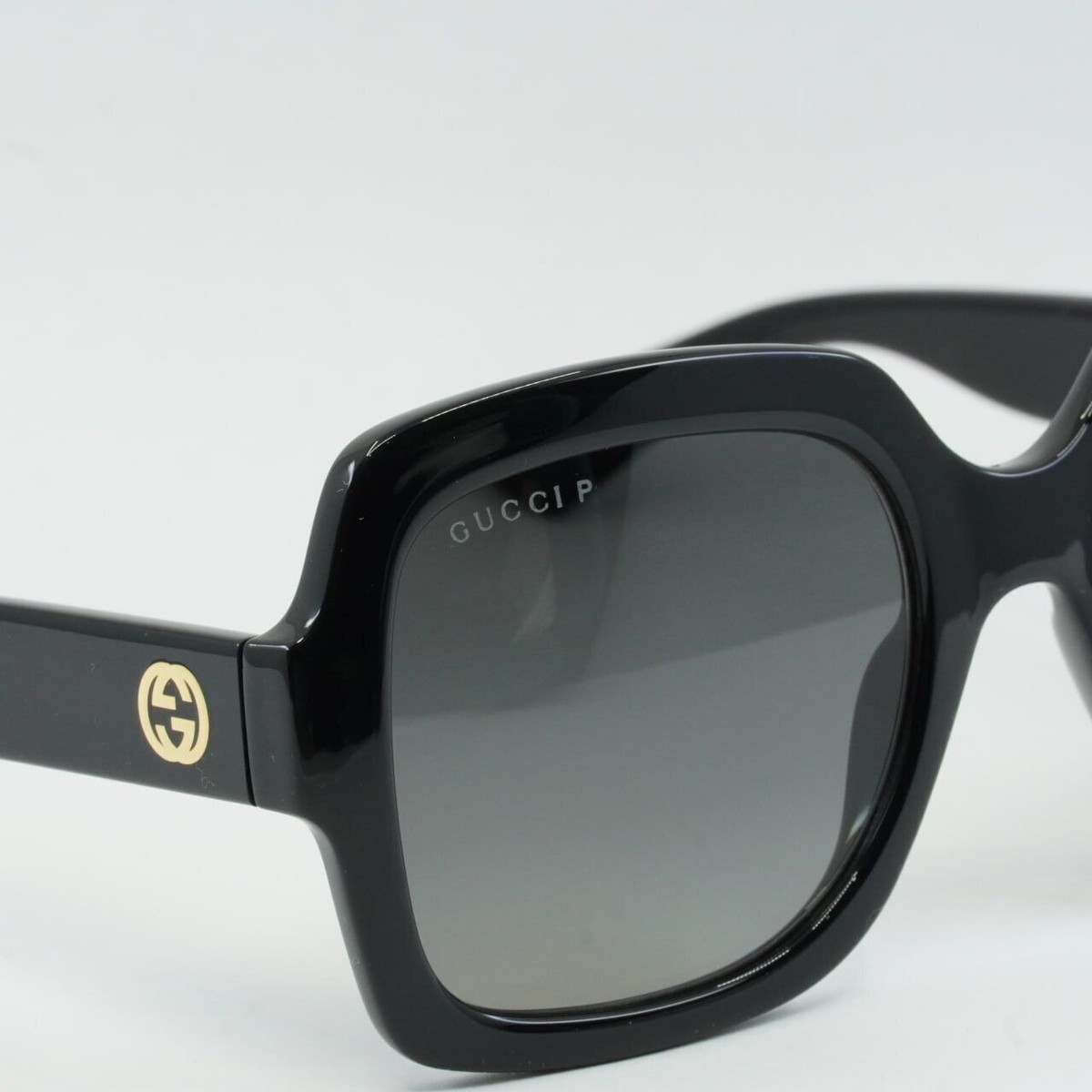 Gucci GG1337S 002 Sunglasses Shiny Black Gradient Gray Polarized Square Women Gucci Women main image 2