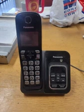 Panasonic Cordless Phone/Answering Machine KX-TGD530