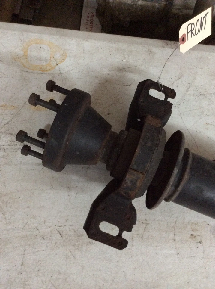 Pontiac Vibe 2003 2004 2005 2006 AWD eje de transmisión delantero con pernos Foto 4 de 4