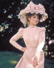 Barbra Streisand elegant glamour portrait Hello Dolly 8x10 Color Photo