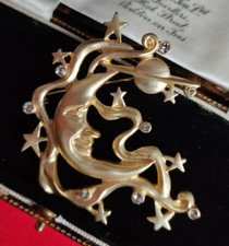 Vintage Art Nouveau Style Man in the Moon Stars Brooch Pin - UK Seller