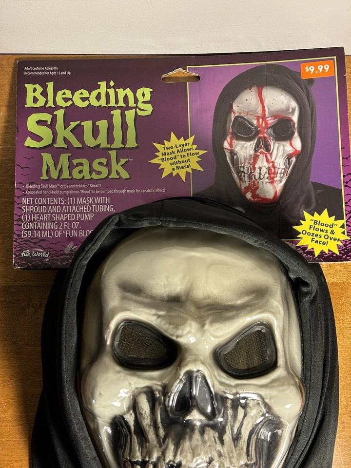 Halloween Mask Bleeding Skull Two Layer Fake Blood Flow Down Face Scary Effect - Image 4 of 4