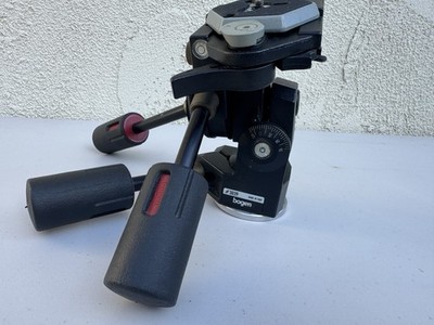 Manfrotto Bogen 3039 3-Way Pan/Tilt Tripod Head w/Plate NICE!