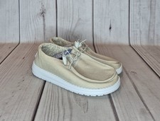 Hey Dude Wendy Stretch Canvas Women's Size 7 Casual Shoes Off White New w/ Tags