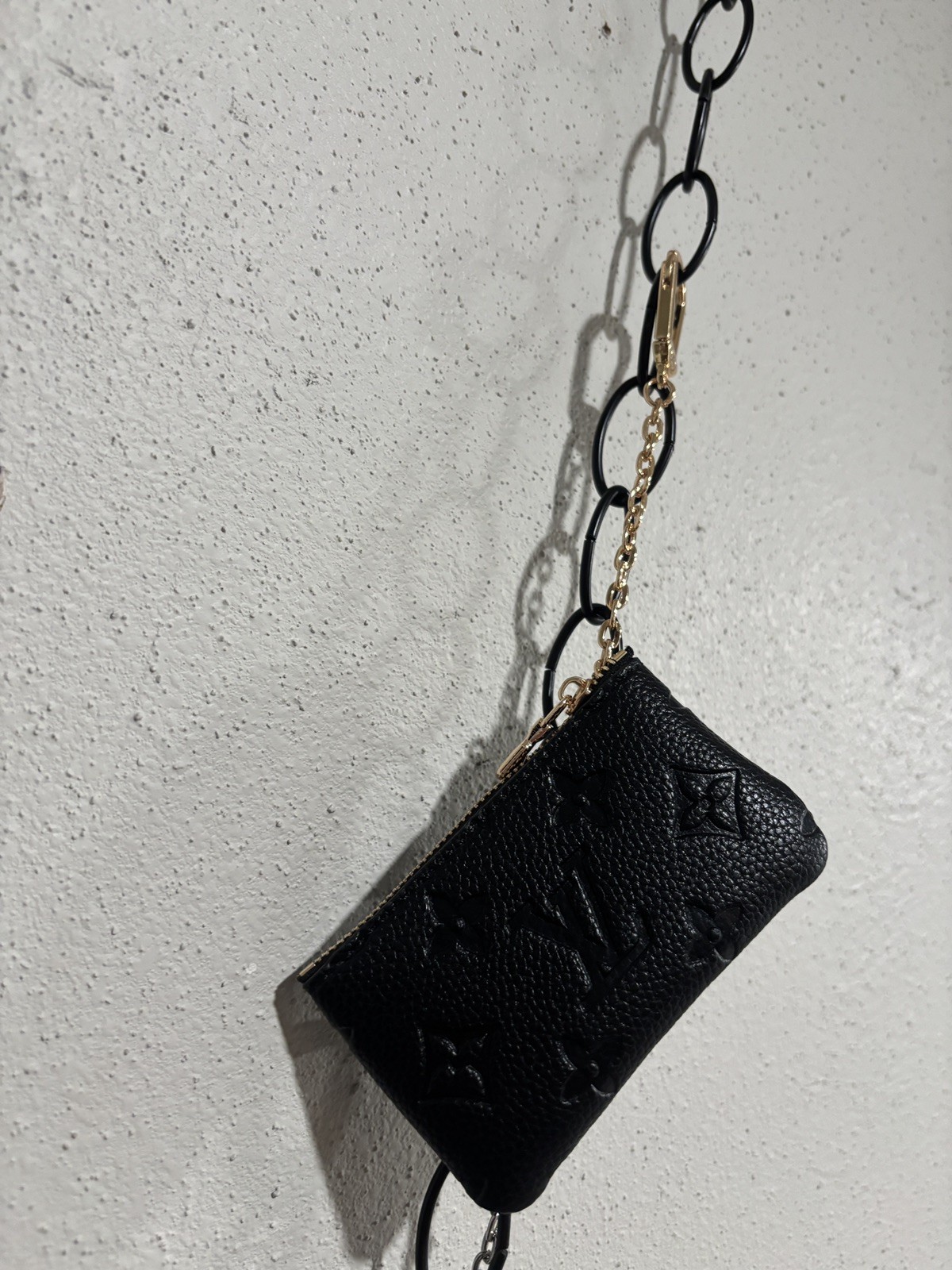 LOUIS VUITTON Monogram Eclipse Reverse Card Key C… - image 4