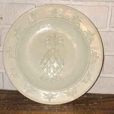 Beige Ceramic Pineapple Pattern Round Dinner Plate Matte Finish