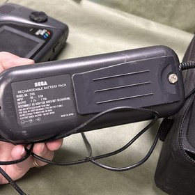 Sega Game Gear Console, Battery Pack & 4 Games, Sonic 2, MLB, Shinobi