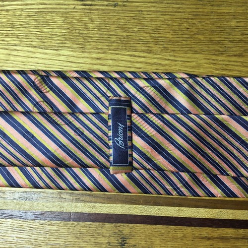 Brioni Men's Neck Tie 100% Silk Hand Made In Italy 3.5 X 62 In - Picture 4 of 7
