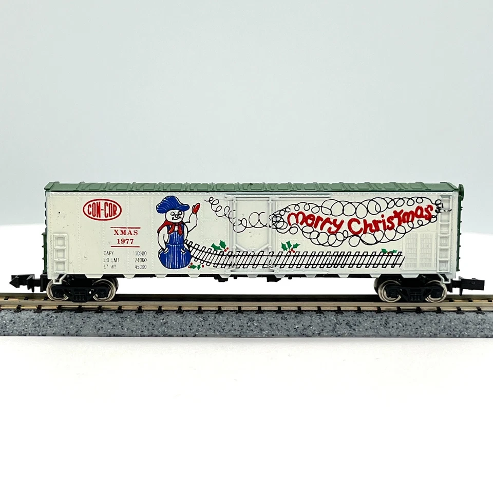 Carro refrigerador Con-Cor CN77XM Merry Christmas 53 pés Natal 1977 escala N - Imagem 3 de 4